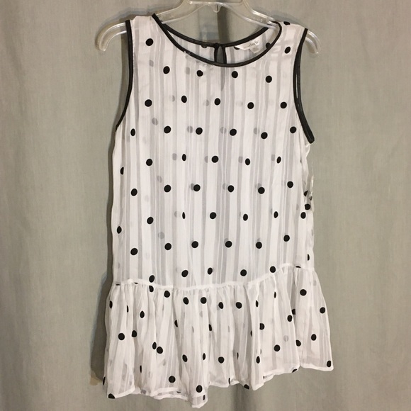 Charming Charlie White Polka Dot Peplum Top Size M - Picture 2 of 8